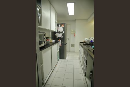 Apartamento à venda com 104m², 2 quartos e 2 vagasCozinha