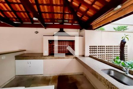 Apartamento à venda com 129m², 3 quartos e 3 vagas Apartamento à venda com 129m², 3 quartos e 3 vagasChurrasqueira