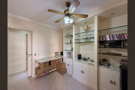 Apartamento à venda com 129m², 3 quartos e 3 vagas Apartamento à venda com 129m², 3 quartos e 3 vagasQuarto 2