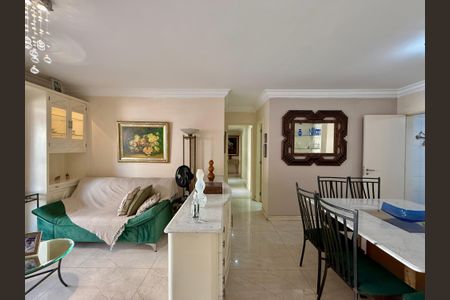 Apartamento à venda com 129m², 3 quartos e 3 vagas Apartamento à venda com 129m², 3 quartos e 3 vagasSala