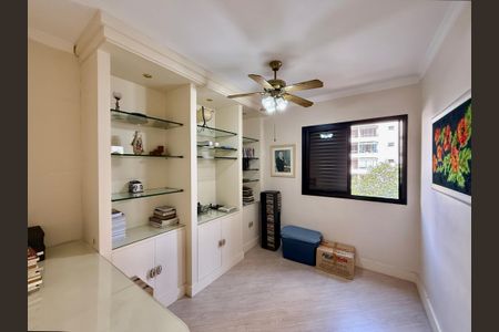 Apartamento à venda com 129m², 3 quartos e 3 vagas Apartamento à venda com 129m², 3 quartos e 3 vagasQuarto 2