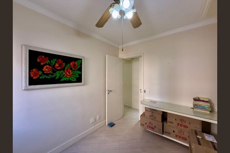 Apartamento à venda com 129m², 3 quartos e 3 vagas Apartamento à venda com 129m², 3 quartos e 3 vagasQuarto 2