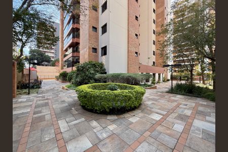 Apartamento à venda com 129m², 3 quartos e 3 vagas Apartamento à venda com 129m², 3 quartos e 3 vagasÁrea comum