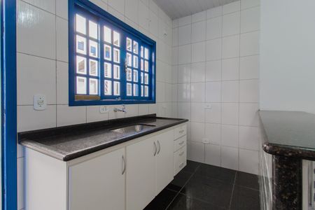 Casa para alugar com 300m², 8 quartos e 3 vagasEdícula - Cozinha
