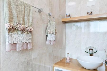 Banheiro de apartamento para alugar com 4 quartos, 215m² em Santa Terezinha, São Bernardo do Campo