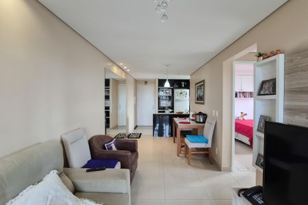 Apartamento à venda com 52m², 2 quartos e 1 vagaSala