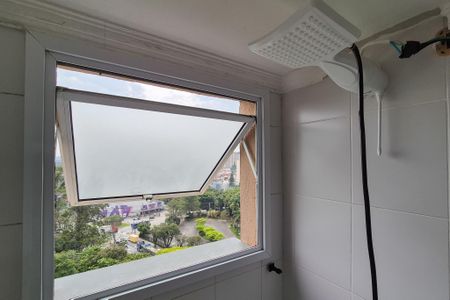 Apartamento à venda com 52m², 2 quartos e 1 vagaBanheiro Social