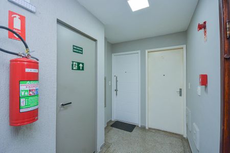 Apartamento à venda com 80m², 2 quartos e 1 vagaHall de entrada