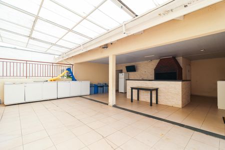 Apartamento para alugar com 42m², 2 quartos e 1 vagaÁrea comum - Churrasqueira