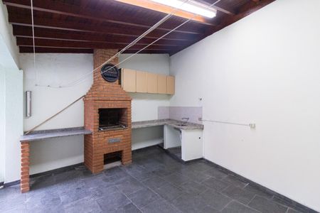 Casa à venda com 221m², 3 quartos e 4 vagasQuintal