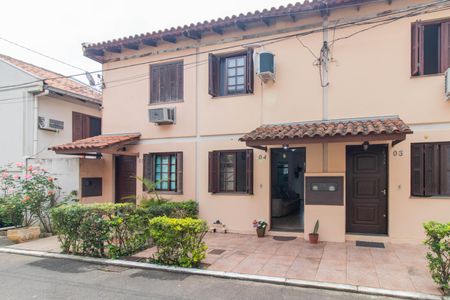 Casa de condomínio à venda com 56m², 2 quartos e 1 vagaFachada