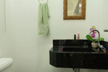 Apartamento para alugar com 210m², 3 quartos e 4 vagasLavabo