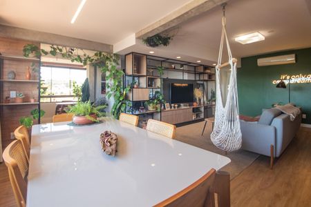 Apartamento à venda com 109m², 2 quartos e 2 vagas Apartamento à venda com 109m², 2 quartos e 2 vagasSala