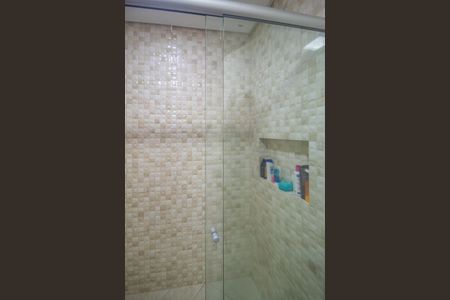 Apartamento à venda com 109m², 2 quartos e 2 vagas Apartamento à venda com 109m², 2 quartos e 2 vagasBanheiro da Suíte