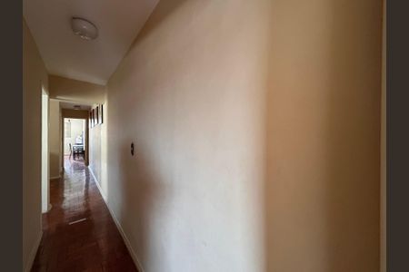 Casa para alugar com 140m², 3 quartos e 2 vagas Casa para alugar com 140m², 3 quartos e 2 vagasCorredor