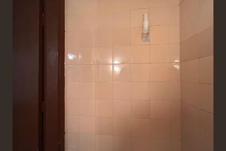 Casa para alugar com 140m², 3 quartos e 2 vagas Casa para alugar com 140m², 3 quartos e 2 vagasBanheiro de serviço