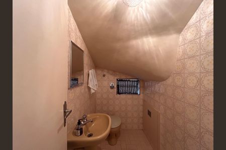 Casa para alugar com 140m², 3 quartos e 2 vagas Casa para alugar com 140m², 3 quartos e 2 vagasLavabo