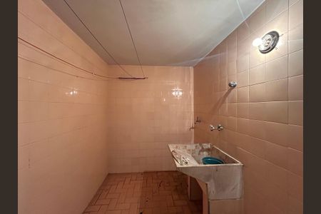 Casa para alugar com 140m², 3 quartos e 2 vagas Casa para alugar com 140m², 3 quartos e 2 vagasÁrea de Serviço