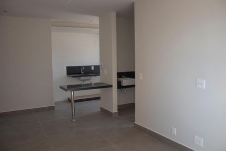 Sala de apartamento à venda com 1 quarto, 39m² em Santa Efigênia, Belo Horizonte