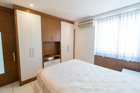 Suíte de apartamento para alugar com 1 quarto, 48m² em Vila Clementino, São Paulo