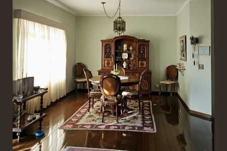 Sala de casa à venda com 3 quartos, 300m² em Alphaville, Santana de Parnaíba