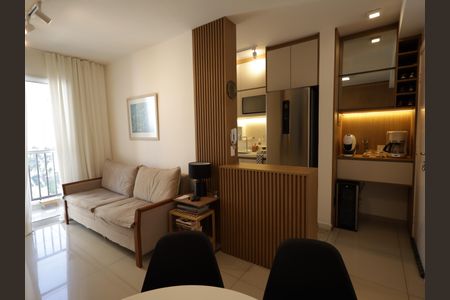 Sala de apartamento à venda com 2 quartos, 49m² em Parque Reboucas, São Paulo