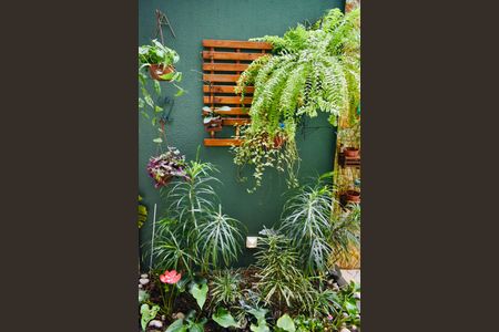 Casa à venda com 132m², 3 quartos e 2 vagas Casa à venda com 132m², 3 quartos e 2 vagasJardim