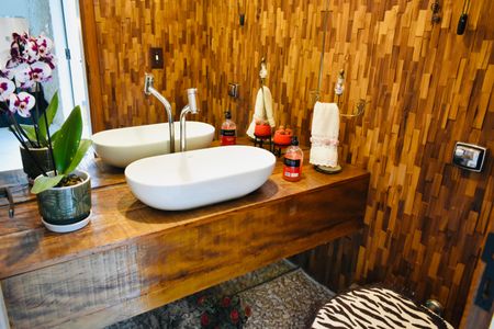 Lavabo de casa à venda com 3 quartos, 132m² em Vila da Saúde, São Paulo