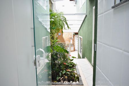 Casa à venda com 132m², 3 quartos e 2 vagas Casa à venda com 132m², 3 quartos e 2 vagasÁrea de Serviço