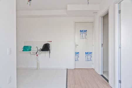 Sala de apartamento para alugar com 2 quartos, 33m² em Jardim Pereira Leite, São Paulo