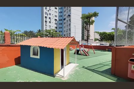 Apartamento à venda com 48m², 2 quartos e 1 vagaÁrea comum