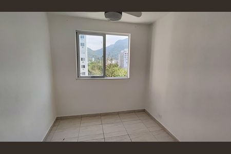Apartamento à venda com 48m², 2 quartos e 1 vagaQuarto 2