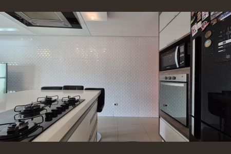 Apartamento à venda com 156m², 2 quartos e 2 vagasCozinha