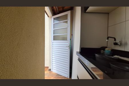 Apartamento à venda com 156m², 2 quartos e 2 vagasLavanderia