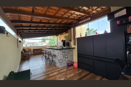 Apartamento à venda com 156m², 2 quartos e 2 vagasCobertura