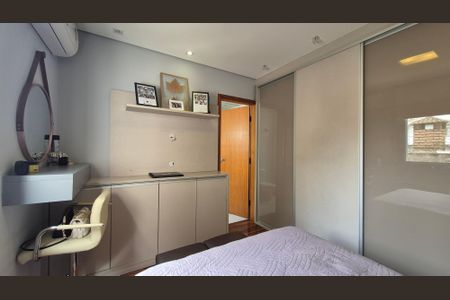 Apartamento à venda com 156m², 2 quartos e 2 vagasSuíte