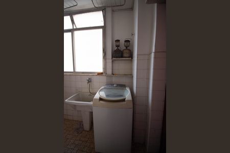 Apartamento à venda com 142m², 3 quartos e 1 vagaÁrea de Serviço