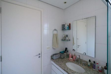 Apartamento à venda com 154m², 3 quartos e 3 vagasBanheiro da Suíte 3