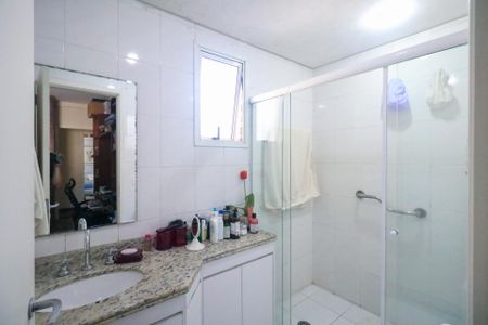 Apartamento à venda com 154m², 3 quartos e 3 vagasBanheiro da Suíte 2