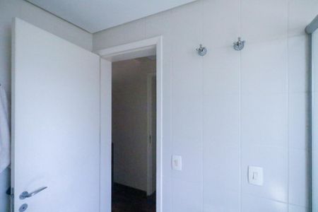 Apartamento à venda com 154m², 3 quartos e 3 vagasBanheiro da Suíte 1