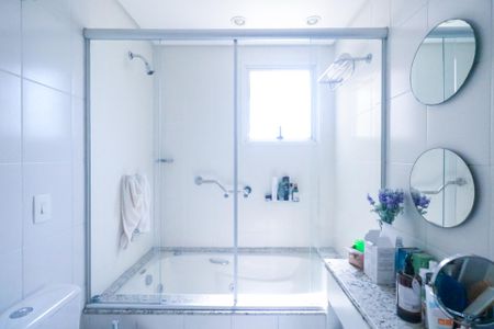 Apartamento à venda com 154m², 3 quartos e 3 vagasBanheiro da Suíte 1