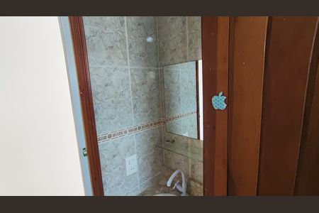 Apartamento à venda com 48m², 2 quartos e 1 vaga Apartamento à venda com 48m², 2 quartos e 1 vagaBanheiro