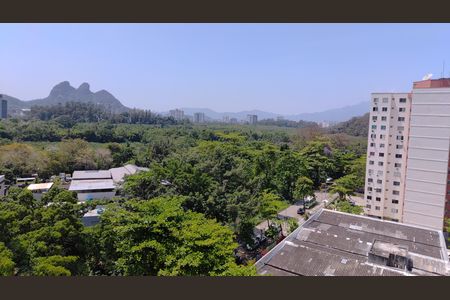 Apartamento à venda com 48m², 2 quartos e 1 vaga Apartamento à venda com 48m², 2 quartos e 1 vagaVista da Área de Serviço