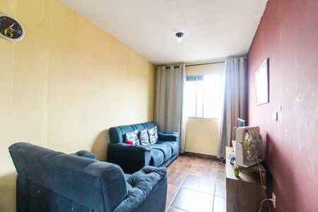 Sala de apartamento à venda com 2 quartos, 56m² em Conjunto Residencial José Bonifácio, São Paulo
