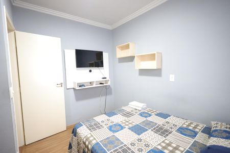 Quarto de apartamento para alugar com 3 quartos, 79m² em Vila Figueira, Suzano