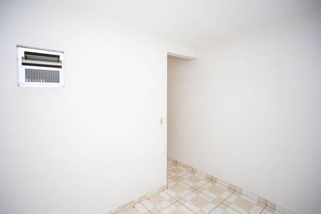 Sala de casa para alugar com 2 quartos, 65m² em Taboão, Diadema