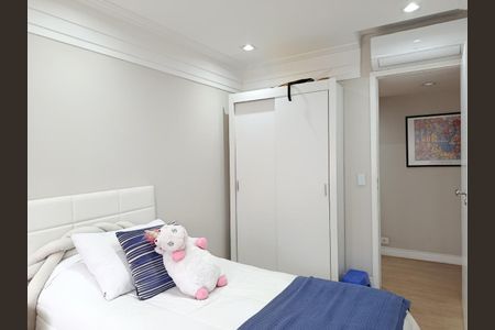 Apartamento à venda com 140m², 3 quartos e 2 vagasQuarto 1