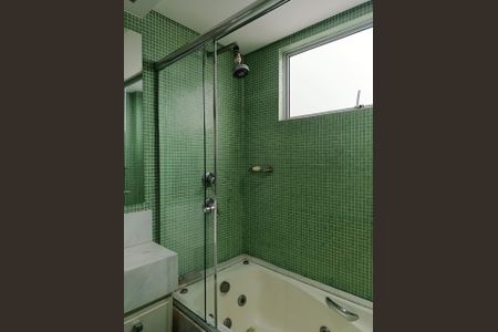 Apartamento à venda com 140m², 3 quartos e 2 vagasBanheiro da Suíte