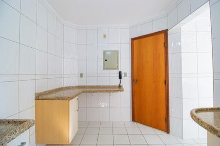 Apartamento para alugar com 150m², 3 quartos e 2 vagas Apartamento para alugar com 150m², 3 quartos e 2 vagasCozinha