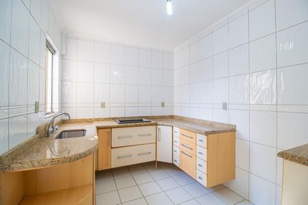 Apartamento para alugar com 150m², 3 quartos e 2 vagas Apartamento para alugar com 150m², 3 quartos e 2 vagasCozinha